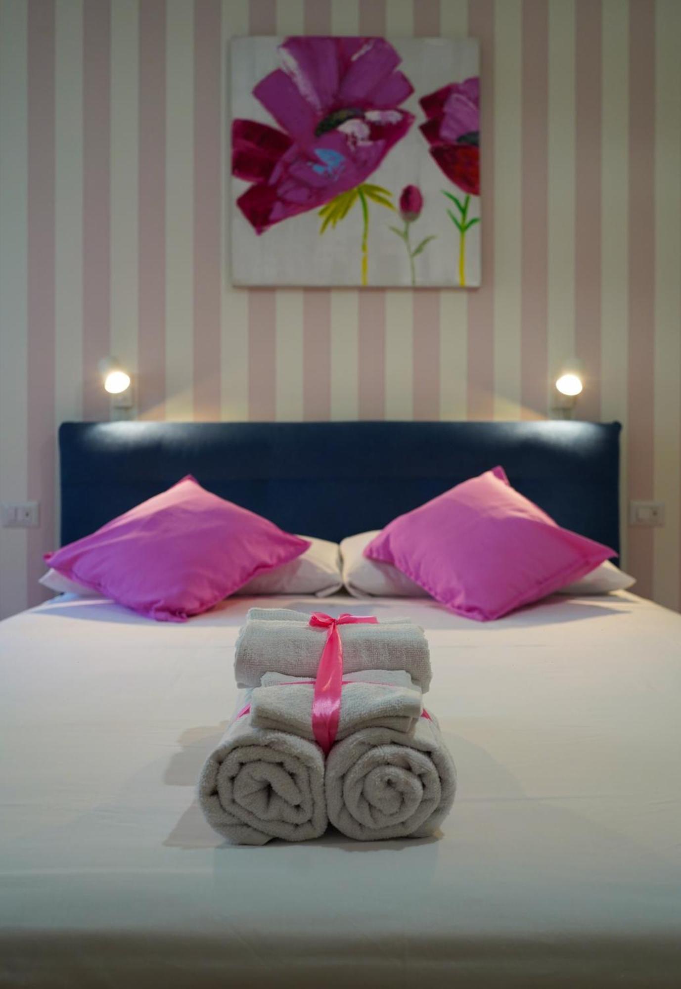 Santo Apartment In Trastevere Rzym Zewnętrze zdjęcie